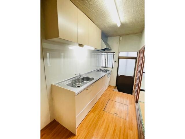  秋根新町I邸貸家