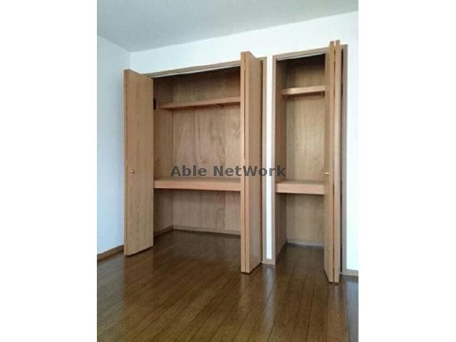  ヴィラ・エテルノB