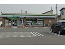 ファミリーマート松前役場前店(コンビニ)まで291m プレミオ松前　