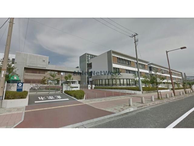 松山市立余土中学校(中学校/中等教育学校)まで437m ライブリーハイム ミーサ