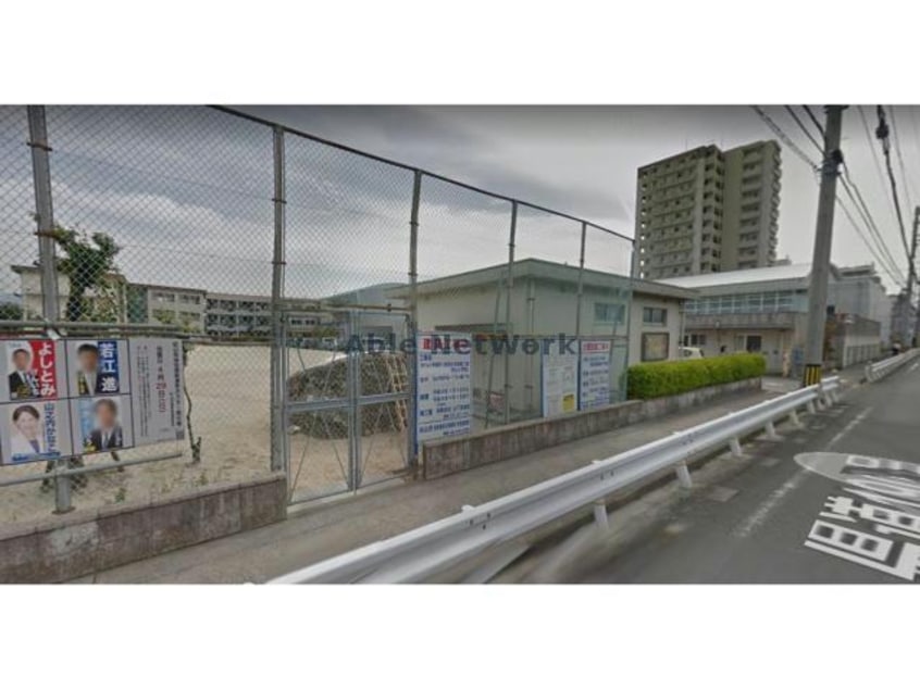 松山市立余土小学校(小学校)まで455m フレニール45