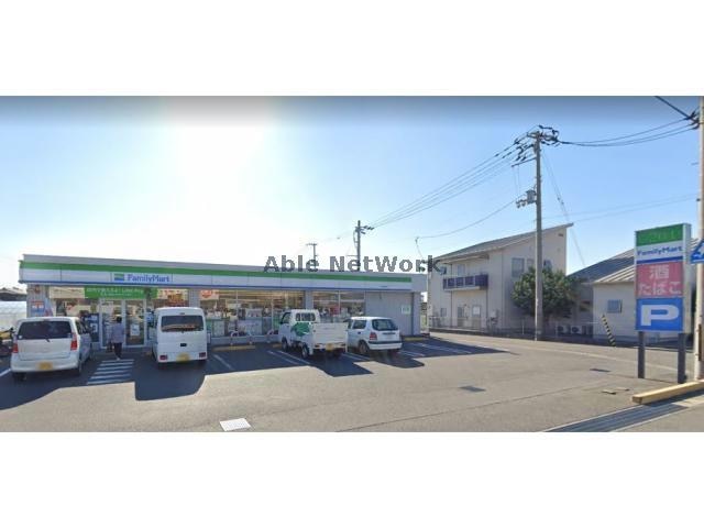 ファミリーマート松山余戸店(コンビニ)まで616m ビームス
