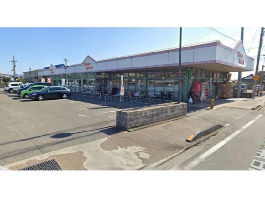 松山生協岡田店(スーパー)まで768m アルト松前