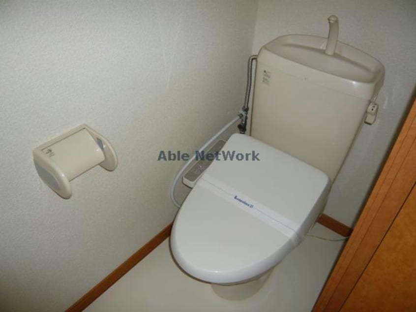  レオパレス松前役場前