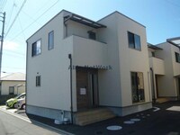 北川原ガレージハウス