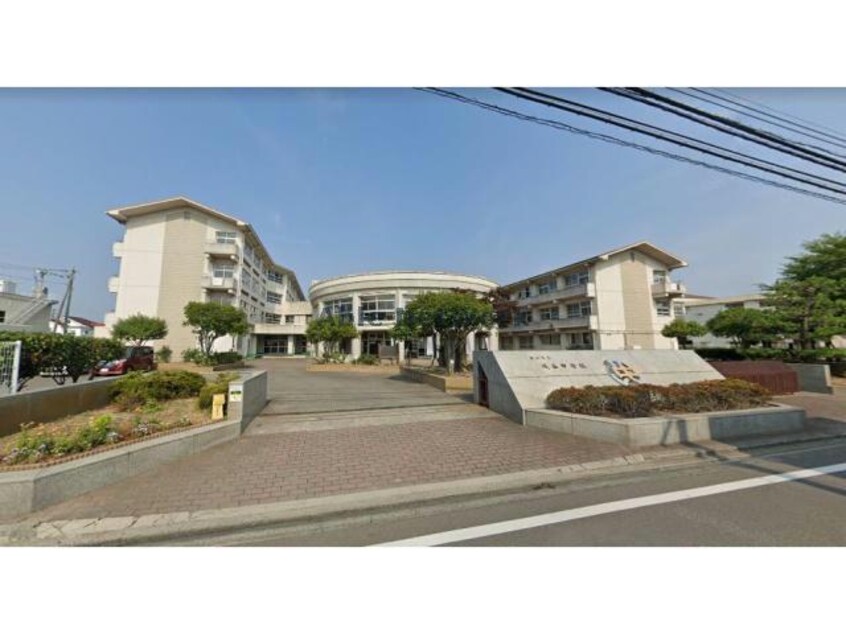 松山市立城西中学校(中学校/中等教育学校)まで1335m コーポ王赤