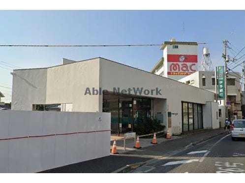 伊予銀行余戸支店(銀行)まで919m メゾン川吾