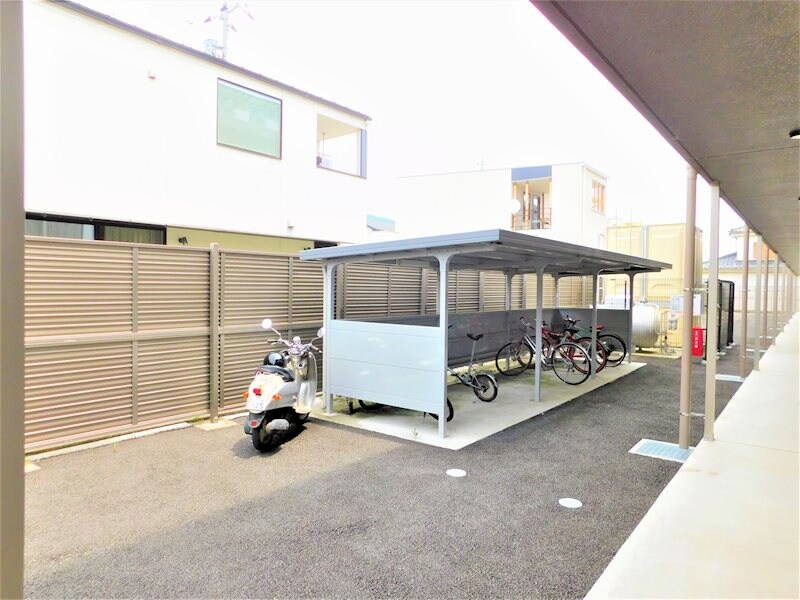 駐輪場 サンフェリーチェ石和