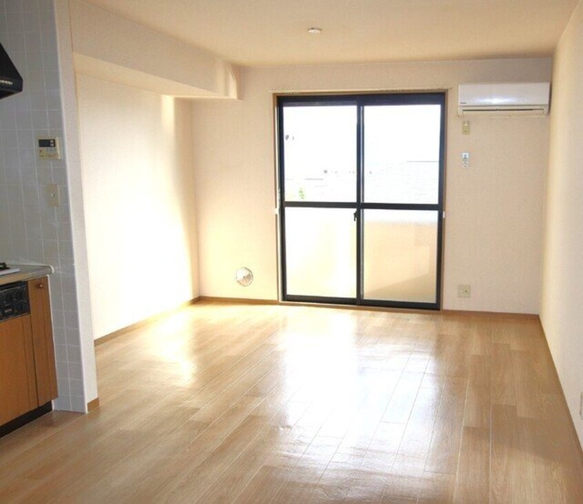  ソレイユヴィラージュA