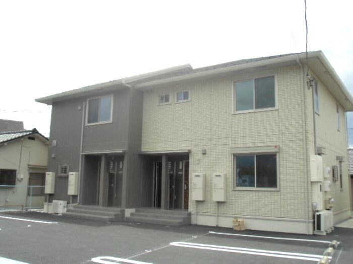  D-room塩山扇田C