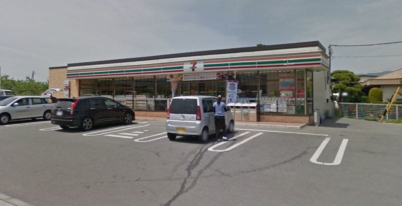 ｾﾌﾞﾝｲﾚﾌﾞﾝ 笛吹一宮小城店(コンビニ)まで1144m カーサエントピア II