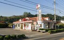 くるまやﾗｰﾒﾝ 万力店(その他飲食（ファミレスなど）)まで119m カーサ万力