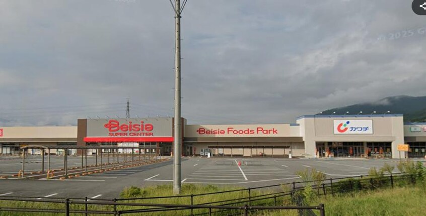 カワチ薬品 山梨店(ドラッグストア)まで581m ベラヴィータ花櫻