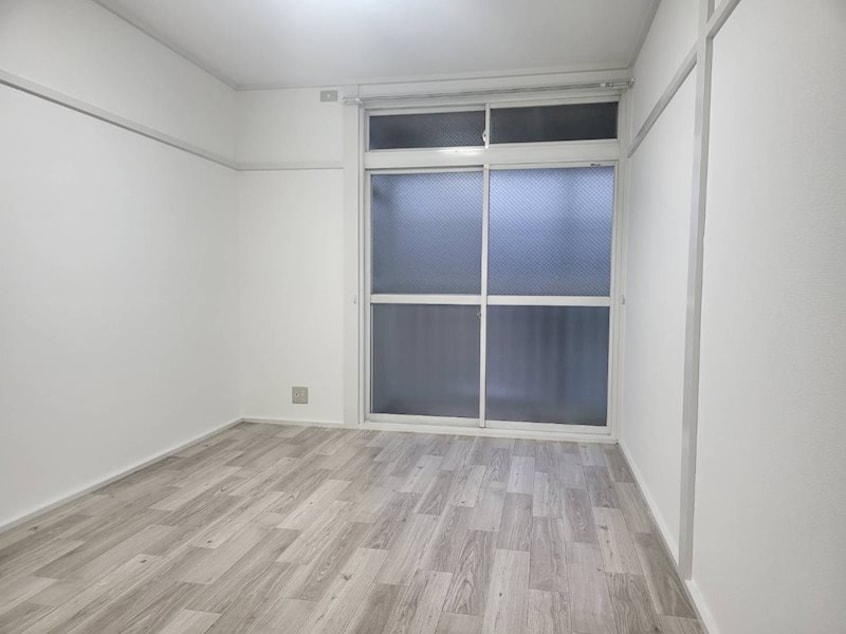  アンリバー石和A棟