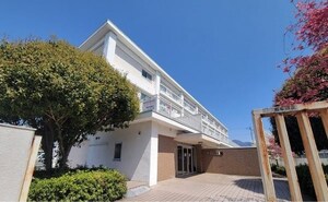 フェリオ加納岩