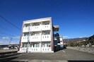 ファミーユよもぎB棟の外観