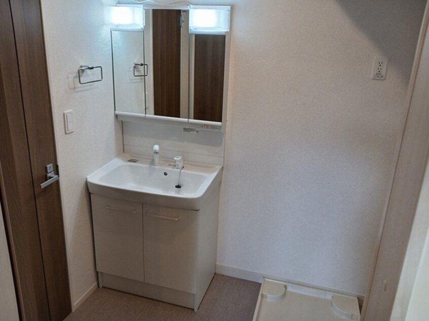  リバティ　アイランド