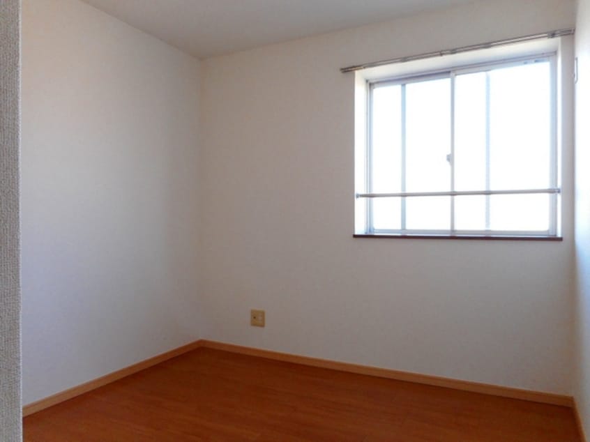  ヴィラージュ英