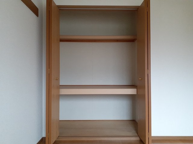  ヴィラ・グリ－ンリ－フＢ