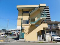 コーポヤマウチ