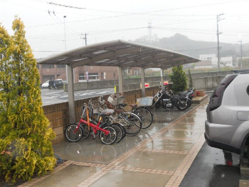 駐輪場 リヴェール馬木