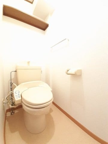 清潔感のあるトイレです フォレスタ・Ｔ２