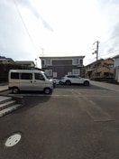 駐車場に車を止められます シェーネ・ハイマートＹ．Ｍ　Ｂ