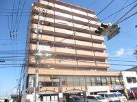 ファミール空港通