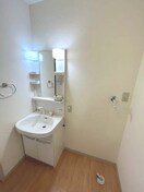  ディアス余戸B