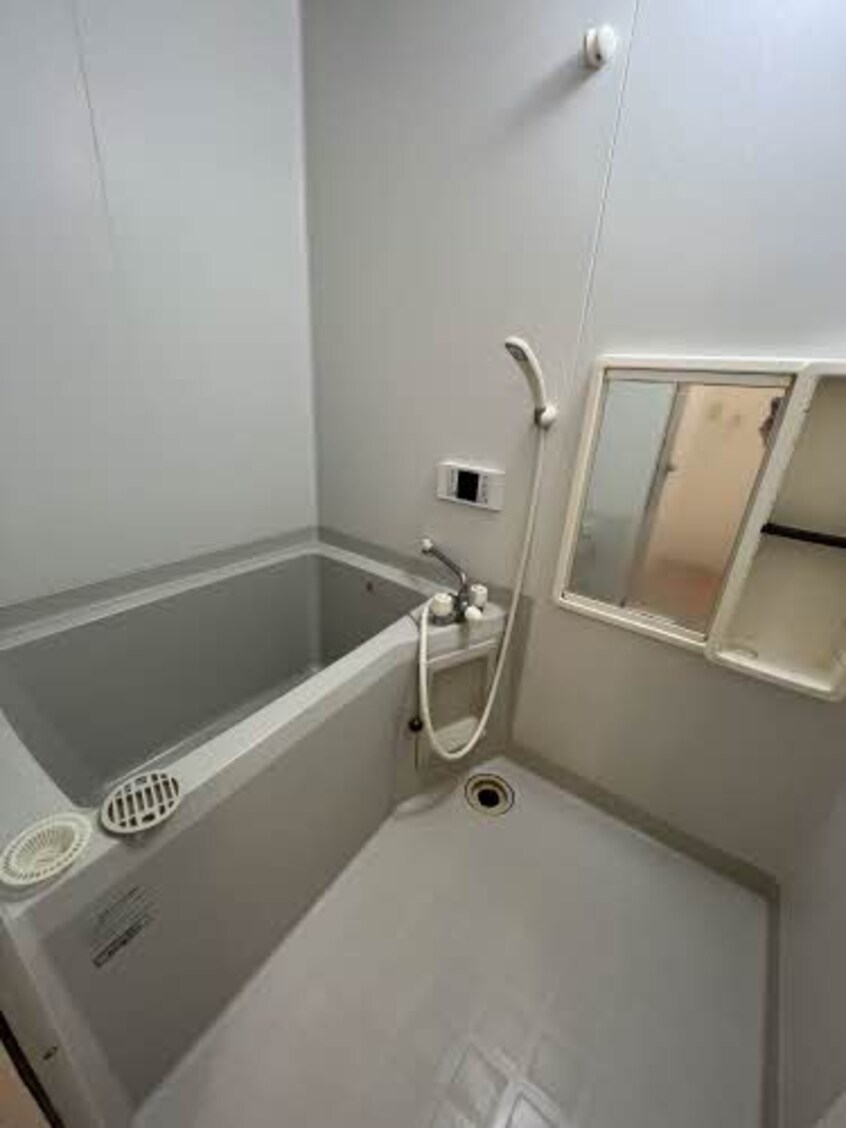  ディアス余戸B