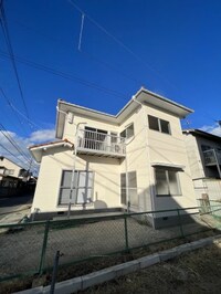 ニック保免西借家