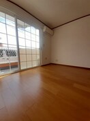 内装もきれいです シュピーレン空港通Ｂ