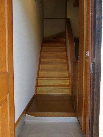 毎日通る玄関はこちらです アメニティパレスＫ　Ａ