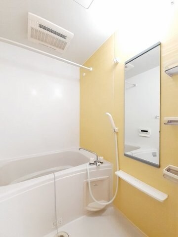 日々の暮らしに欠かせないお風呂です トレスタージュ　Ｂ