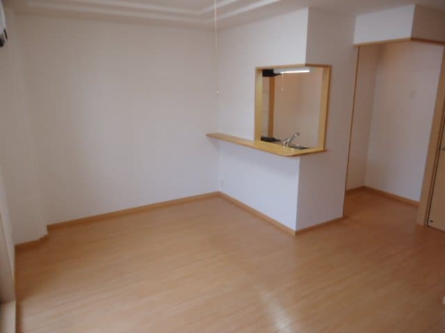 リビング プラムガーデンYouki