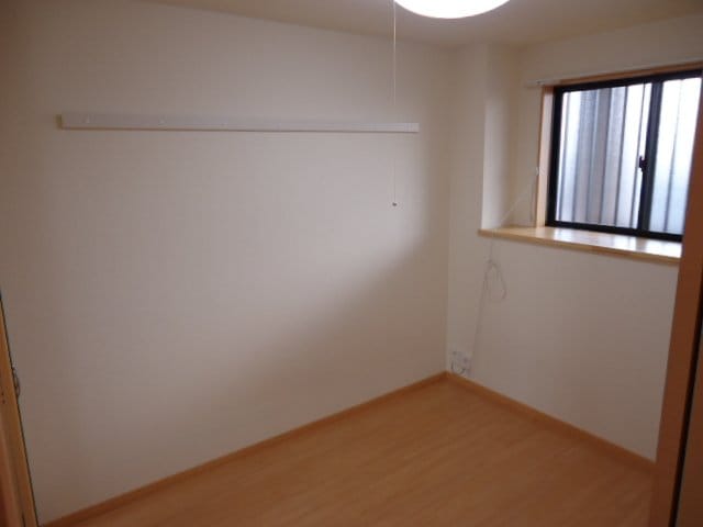 洋室 プラムガーデンYouki