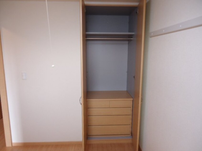 クローゼット プラムガーデンYouki