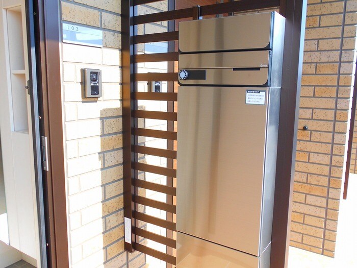  ドミール南吉田