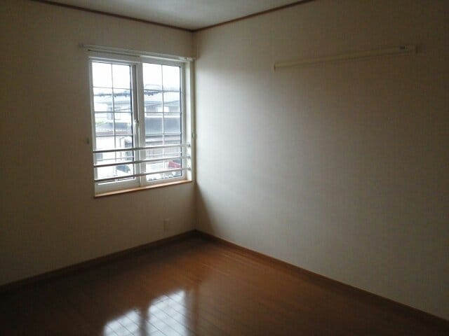 明るい色調の室内です ピアチェーレⅡ