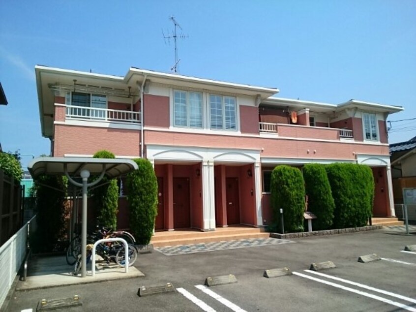 おしゃれな外観です ブリーゼ