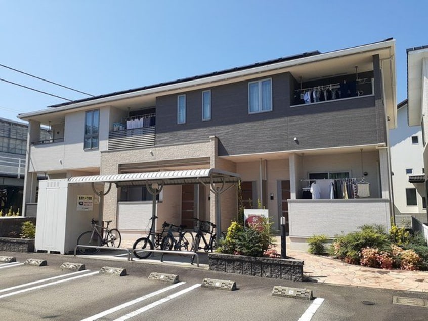 きれいな外観です パークサイド椿