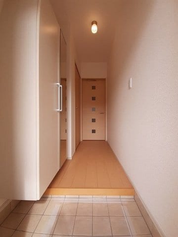 きれいな玄関です パークサイド椿