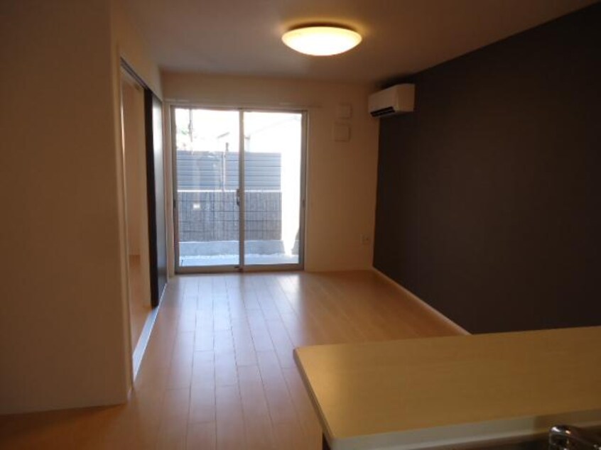 リビング カーサ　フェリーチェ