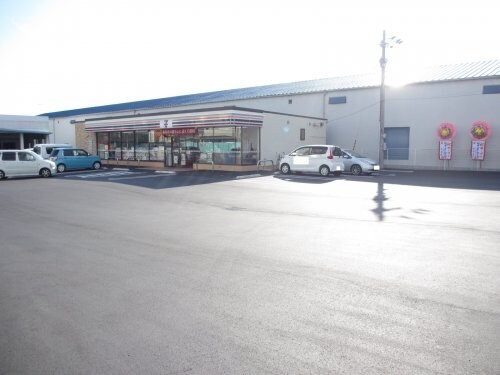 セブンイレブン 松山空港通6丁目店(コンビニ)まで721m コーポ王赤