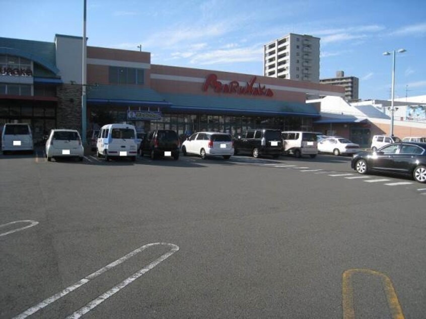 マルナカ土居田店 620m グランマスト松山