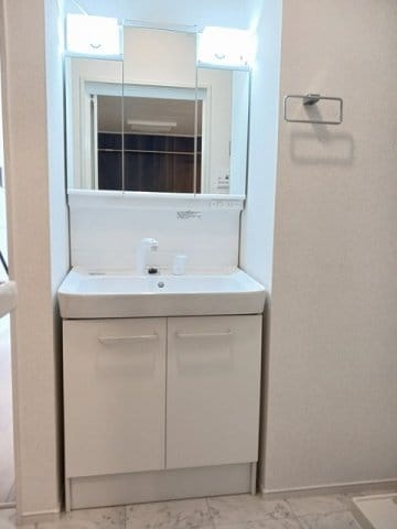 脱衣スペースもあります Ｓｗｉｎｇ　ＳｉｎｇⅣ