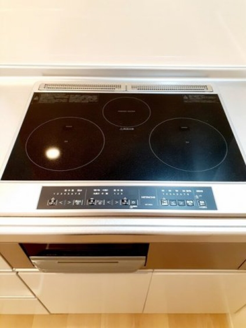  アネックス・アルファ