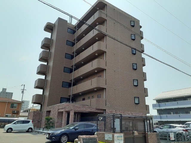 外観は落ち着いています アルカンシエル・オーブ