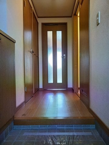 毎日通る玄関はこちらです アルカンシエル・オーブ