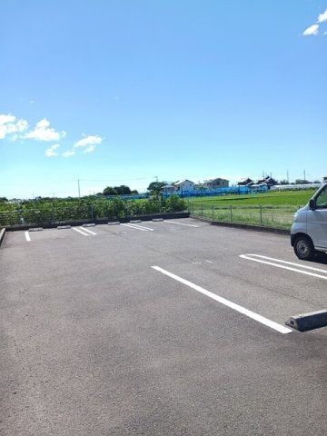 駐車場があります オレンジハイツ　ＳＳ